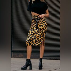 KATE HEWKO Leopard Print Tube Skirt, One Size, Like new